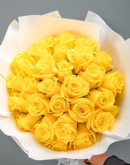 Luxury Yellow Roses