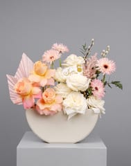 Special Flowers For Eid - Rose Arrangement