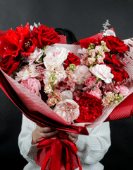 Valentines Day - Heartfelt Petals Bouquet